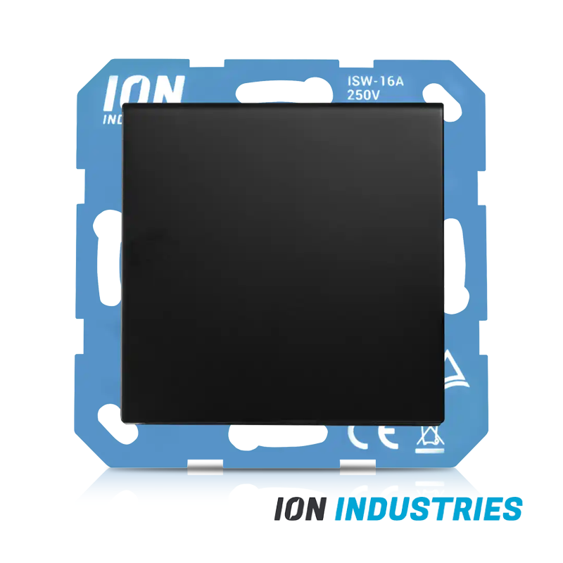 ION INDUSTRIES | WANDCONTACTDOOS | RA | MET KLAPDEKSEL | EN AANRAAKBEVEILIGING | E1 | MATZWART